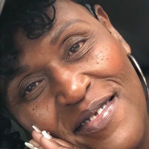 Meet your Posher, Alice